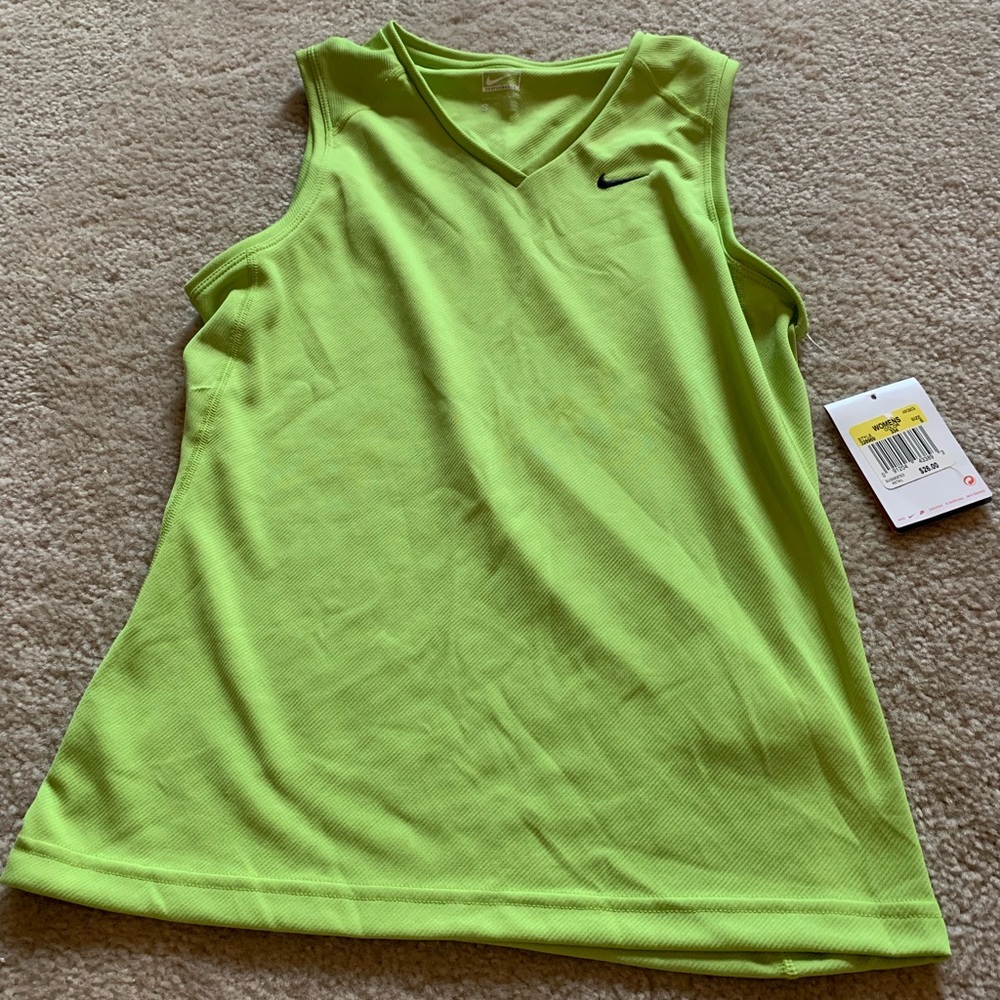 Nike dryfit tank